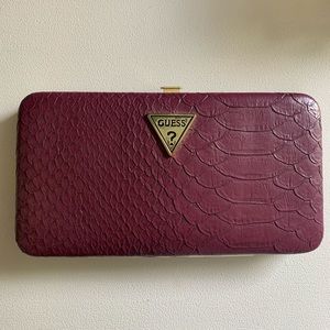 Guess wallet